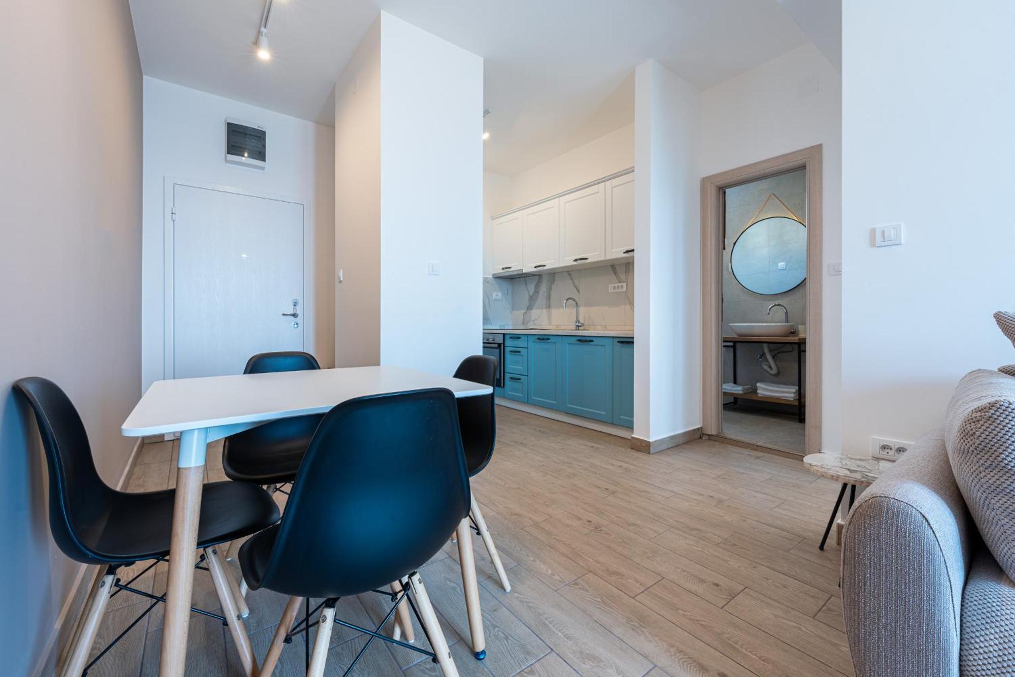 Niki Przno Apartment *