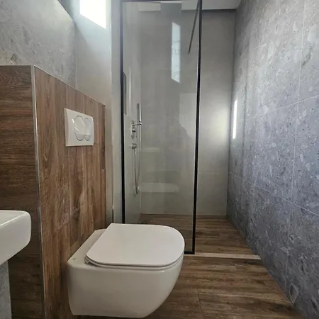 Niki Apartments Przno Sveti Stefan Exterior photo